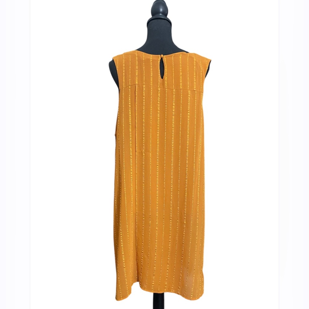 Signature Collection Women’s Blouse tank top w/ Vertical Ribbon Design Size 2X - Picture 2 of 8